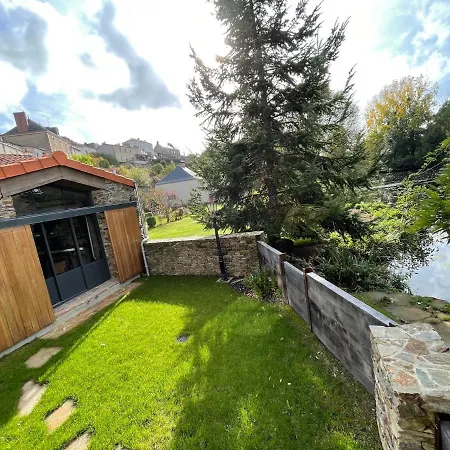 La Demoiselle De Bohardy